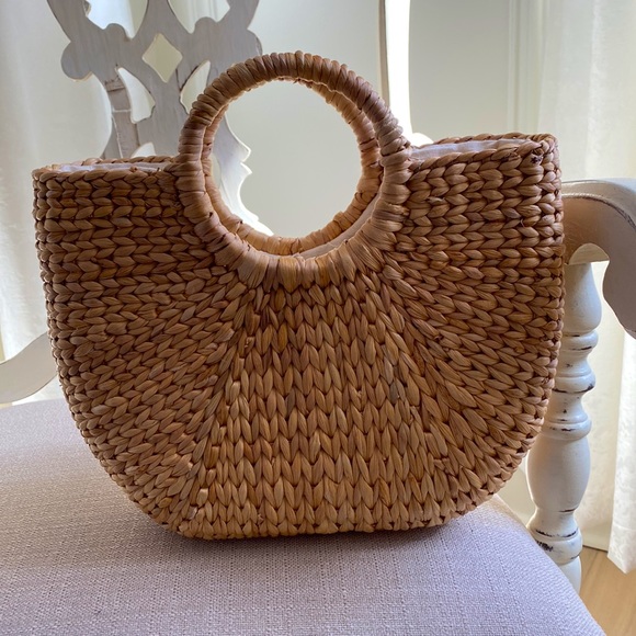 Sale! New Handmade straw bag with colorful tassels! Discounted price! - Picture 4 of 6